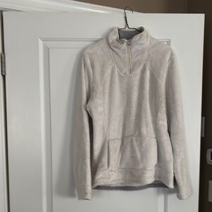 North face fleece pullover